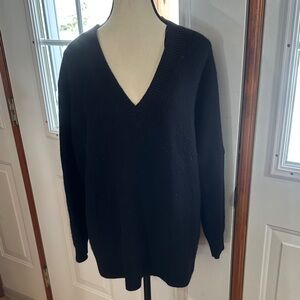Babaton V-Neck Black Cashmere Sweater